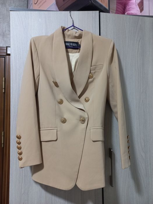Классический пиджак от Balmain