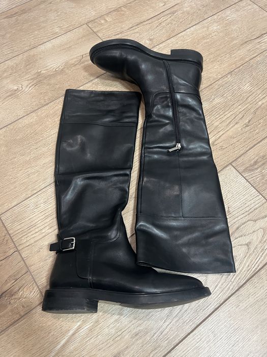 Продам зимние сапоги