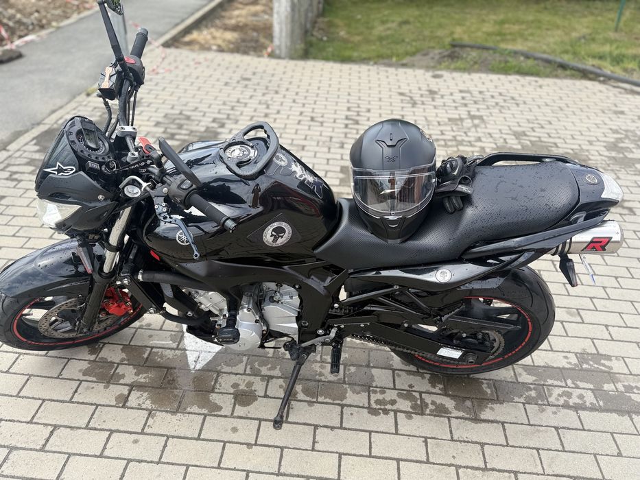 Yamaha FZ6-S FAZER  capacitate cilindrica 600