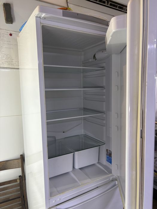 Продается рабочий холодильник