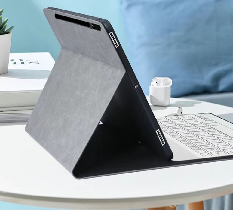 Продам чехол для планшета ТАВ А 8