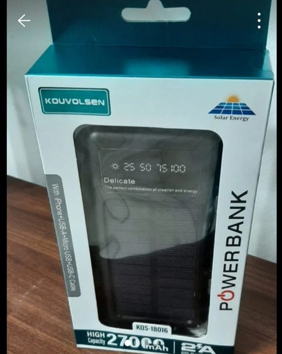 Baterie externă telefon și cu încărcare solară