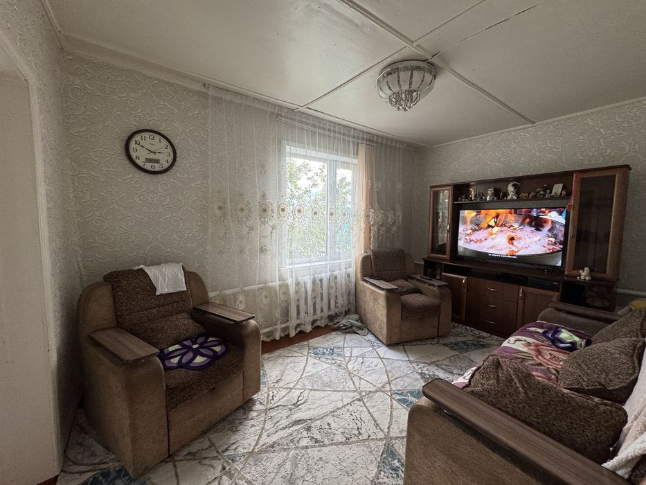 Продам дом  4 комнатный