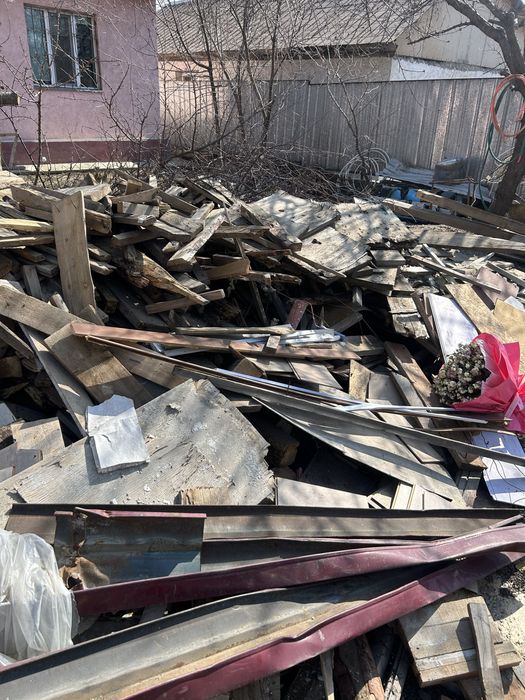 Отдам бесплатно спил рейки доски