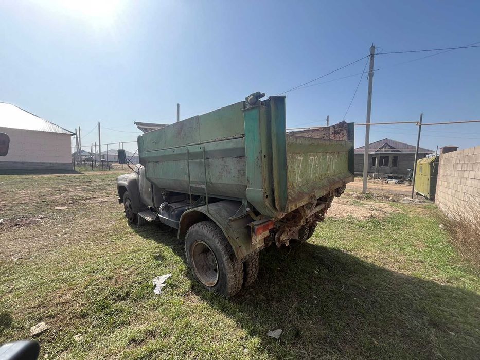 Зил на запчасти .