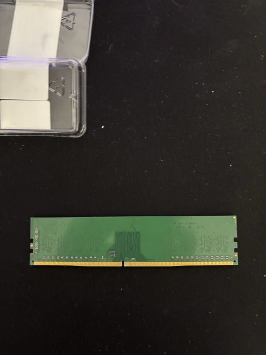 8 GB ram ddr 4 pentru calculator