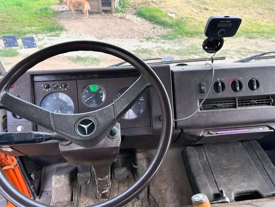 Mercedes 814 1988