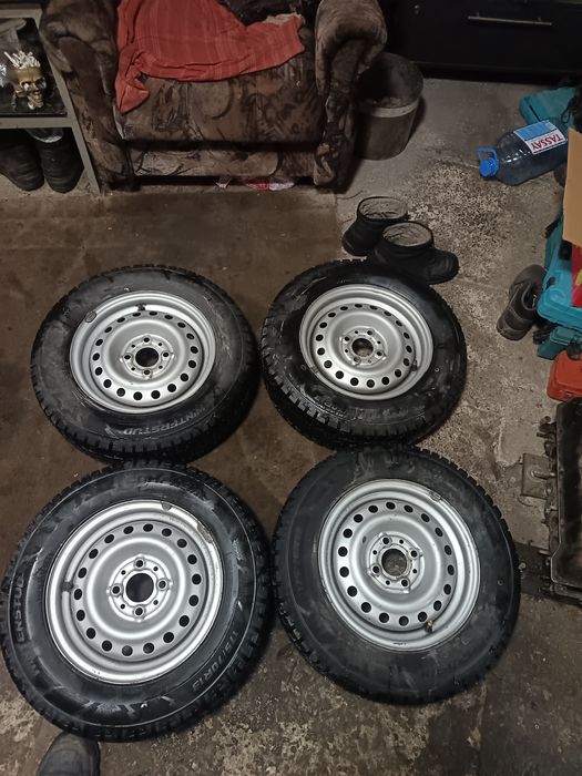 Комплект зимних колёс на 13