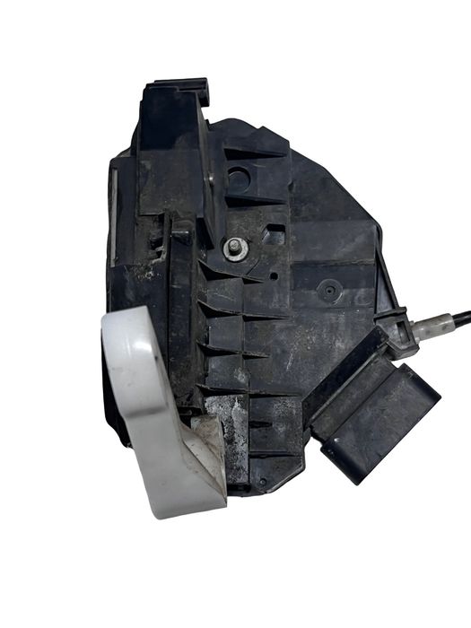 Broasca Usa Dreapta Fata Ford Fiesta Vi 2015 -> 8A6A-A21812-Bj