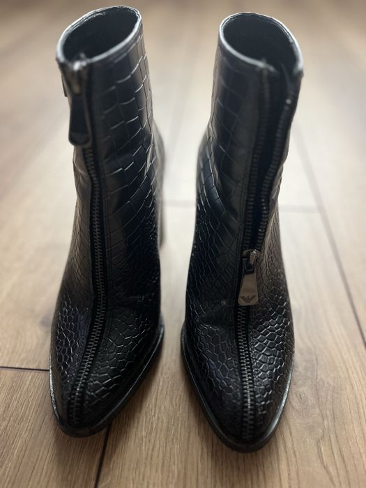 Сиви кожени боти ARMANI