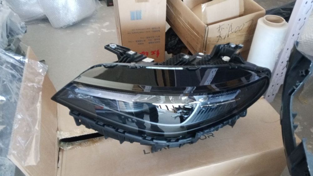 Chap old fara Leapmotor C16 | Левая передняя фара Leapmotor C16