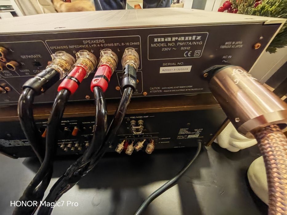 Amplificator Marantz PM17 MK II șampanie impecabil .