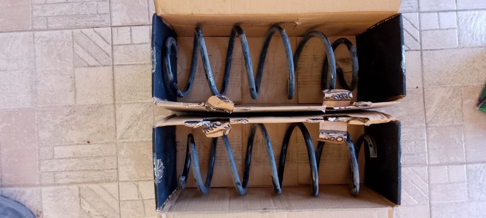 Предни пружини за опел астра h