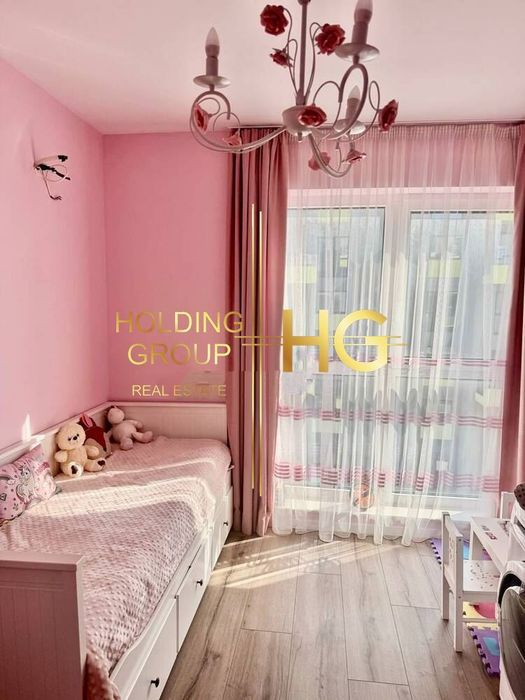 Продава се Тристаен апартамент в Варна, Левски - 90 кв.м за 2778 €/кв.м - Снимка #3