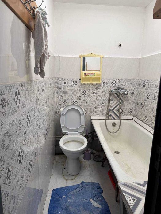 Срочно продается 1комнатная Алмазарский район 1/9/9, 24,37м2