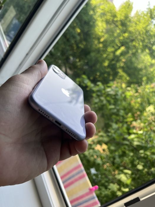 Iphone 11 продается