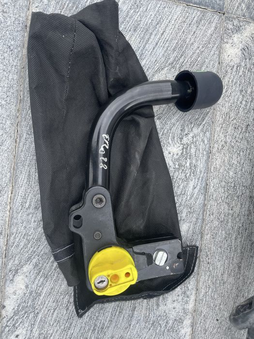 Теглич Audi A4 B8 B8.5 Ауди А4 Б8 Б8.5