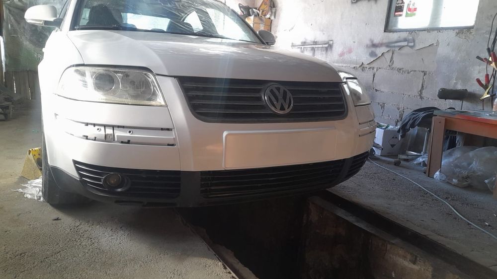 Vand passat b5.5 pentru piese