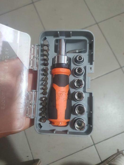 Telefoane și diverse