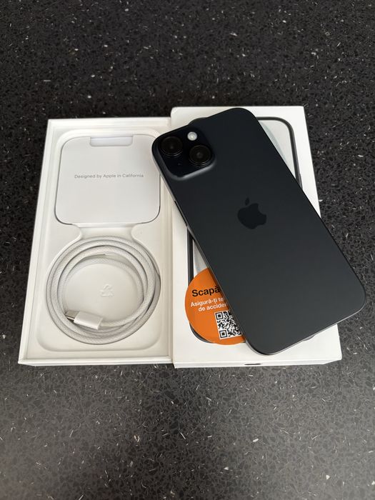 iPhone 15 black full box 128 gb • Stare foarte buna•