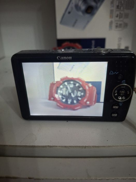 Цифровая камера. Canon  IXUS 65