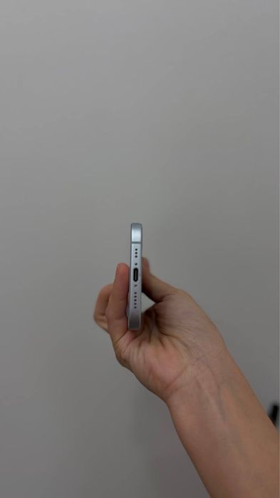 Iphone 15 С коробкой 128гб