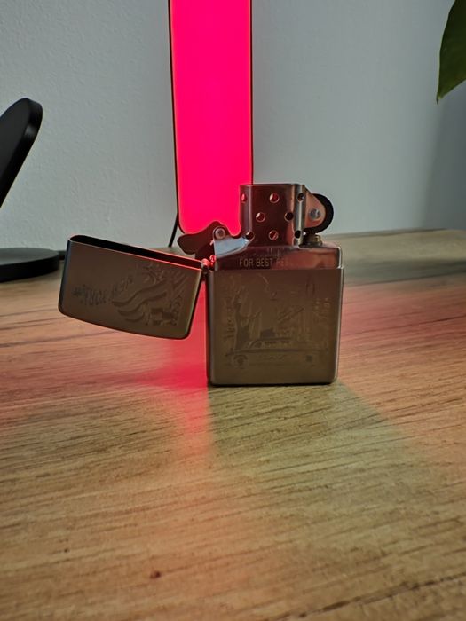 Vand bricheta Zippo, USA
