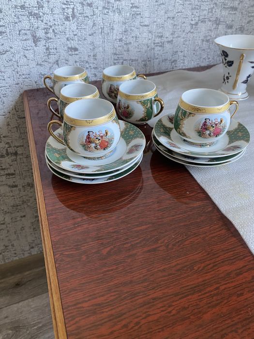 Продам сервиз чайный