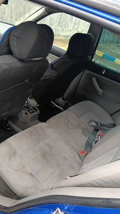 Volkswagen Golf mk4 1.9 TDI 90.кс кара се всеки ден платени документи