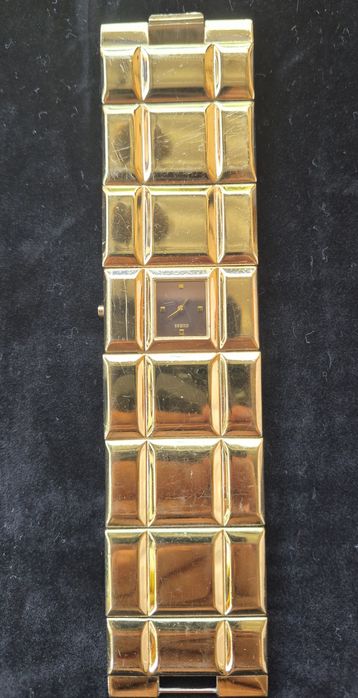 Ceas Quartz Gold Guess Trend I90213L1 Golden made in japan