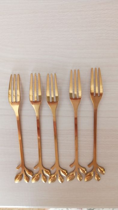 Вилки с золотым опылением 5 штук