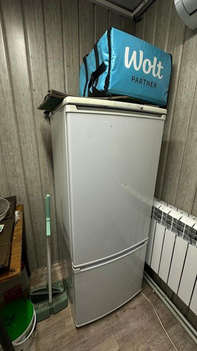 Продам холодильник