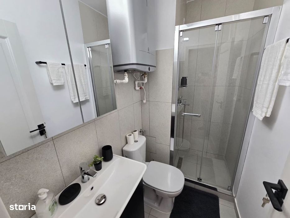 Metrou Costin Georgian, garsoniera moderna/lux, prima inchiriere.
