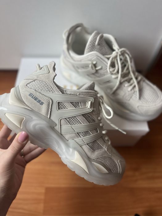 Guess  - обувки  дамски