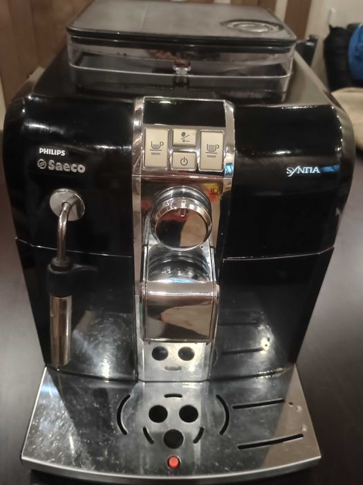 Кафе автомат Philips Saeco Syntia
