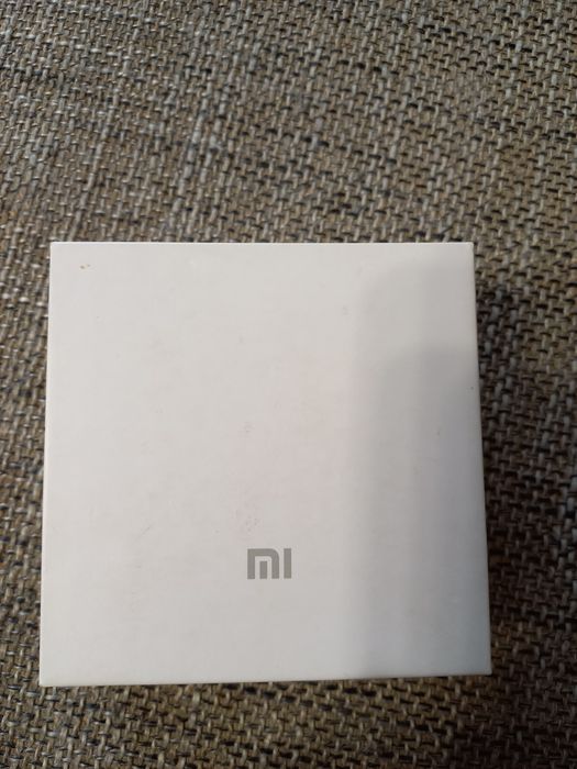 Автомобильный адаптер Xiaomi