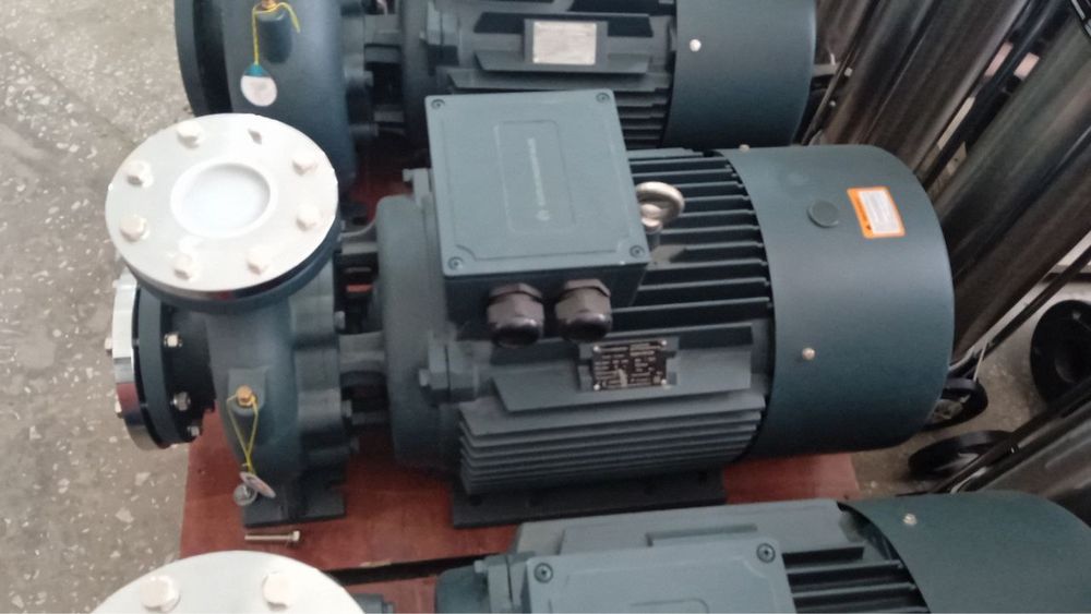 Стандартный центробежный насос водяной  GRANDFAR