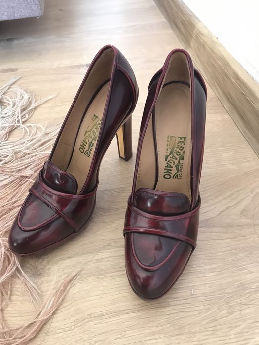 Продам туфли Salvatore Ferragamo 38.5