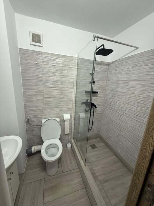 De inchiriat - Apartament 2 camere - Panciu