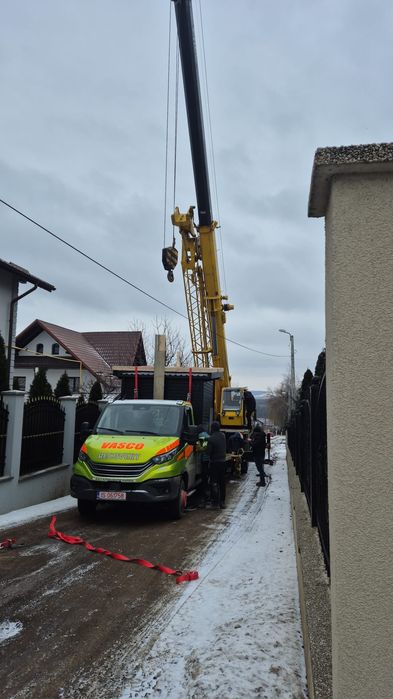 Servicii macara tractări auto utilaje