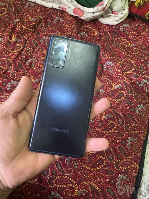 Samsung s20 fe yahshi