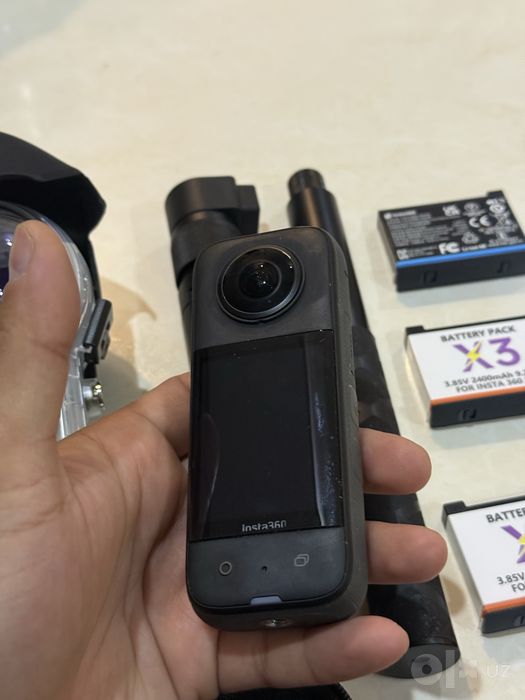 Insta 360 x3 sotiladi