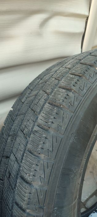 Шины зимние 215/60/16