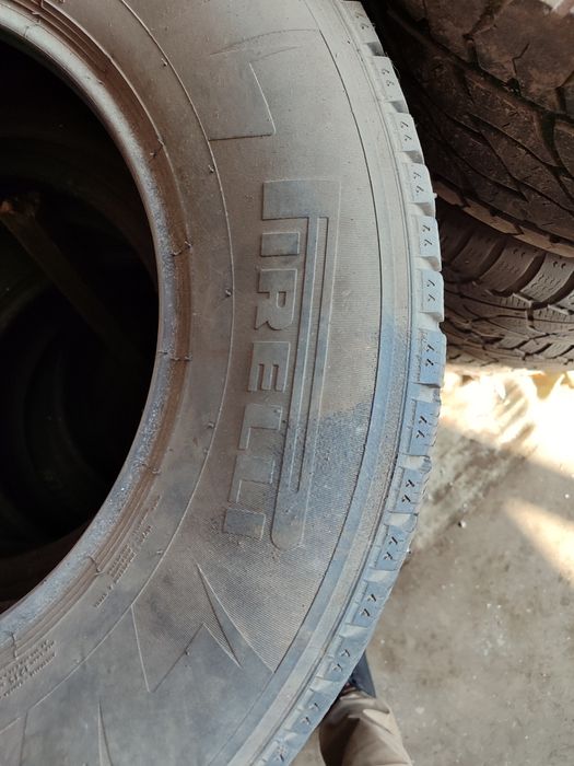 Шины б/у 275/65 r17