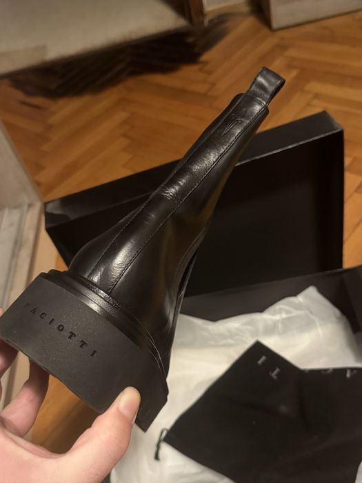 Мъжки боти Cesare Paciotti