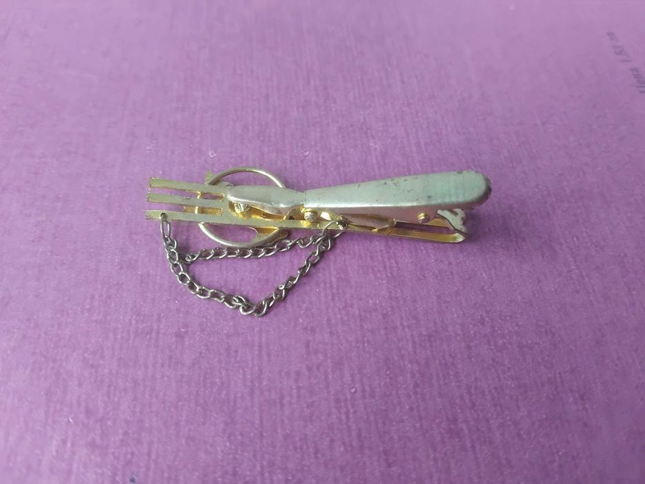 Щипка за вратовръзка / Игла за вратовръзка