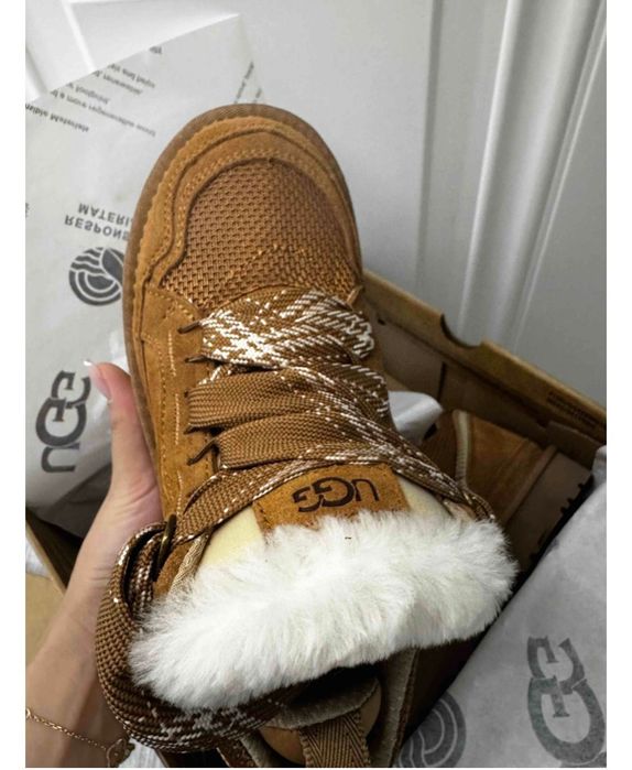 Новые UGGи продам