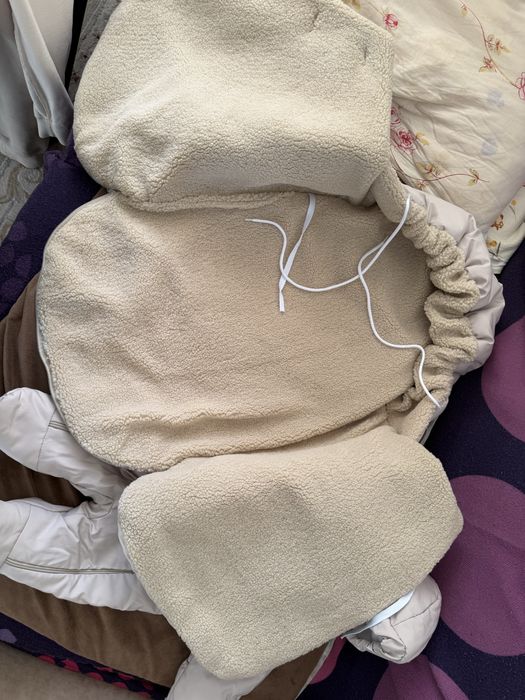 Продается комбинезон с коконом.