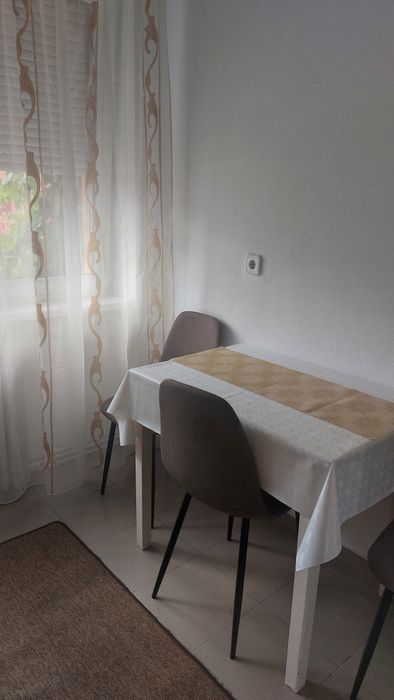 Închiriez  apartament cu 2 camere în Blaj  str Eroilor