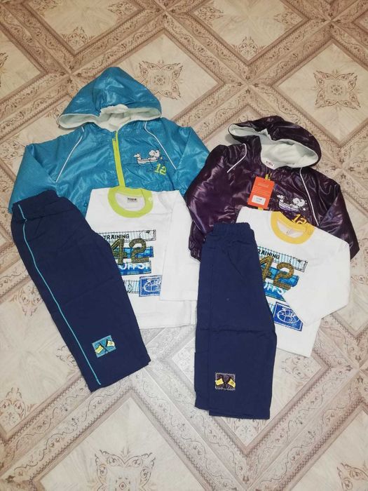 Костюм тройка  малышу